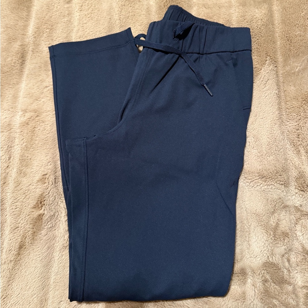 Lululemon On The Fly Pant Luxtreme Size 4, VGUC, Black